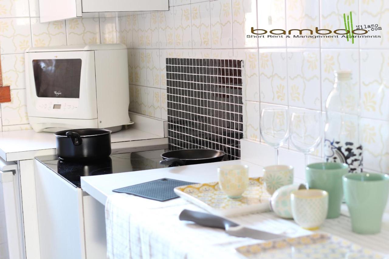 Bamboo Milano Vico Apartment Bagian luar foto