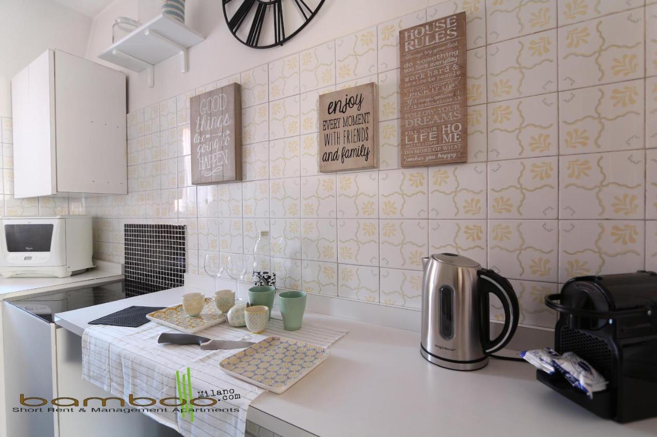 Bamboo Milano Vico Apartment Bagian luar foto